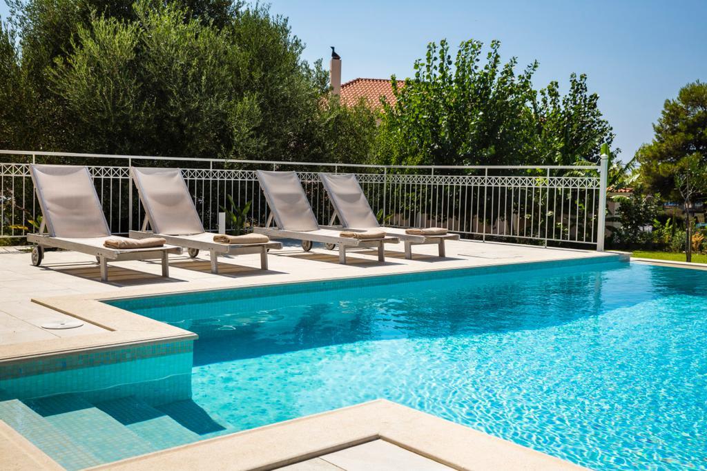 Afrodite Luxury Villa Svoronata Exterior photo